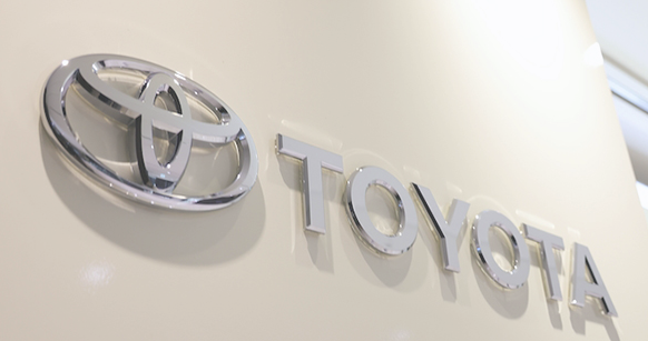 TOYOTA LOGO1.png